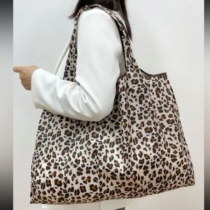 Leopard print nylon shopper